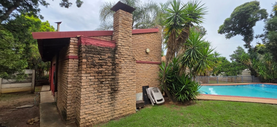 3 Bedroom Property for Sale in Flimieda North West